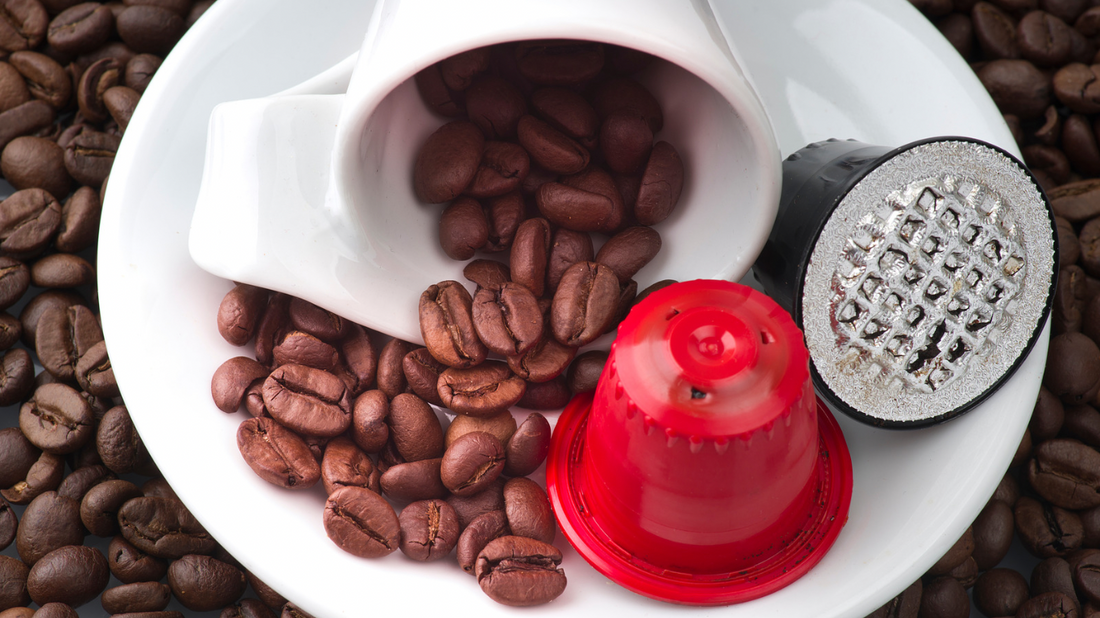 La frescura de nuestro café: cápsulas y café en grano.